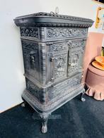Prachtige antieke gietijzeren kachel houtkachel, Huis en Inrichting, Ophalen, A, A, A
