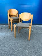 36 vintage houten schoolstoelen met zachte grijze zitting, Ophalen, Zo goed als nieuw, Grijs, Vijf, Zes of meer stoelen