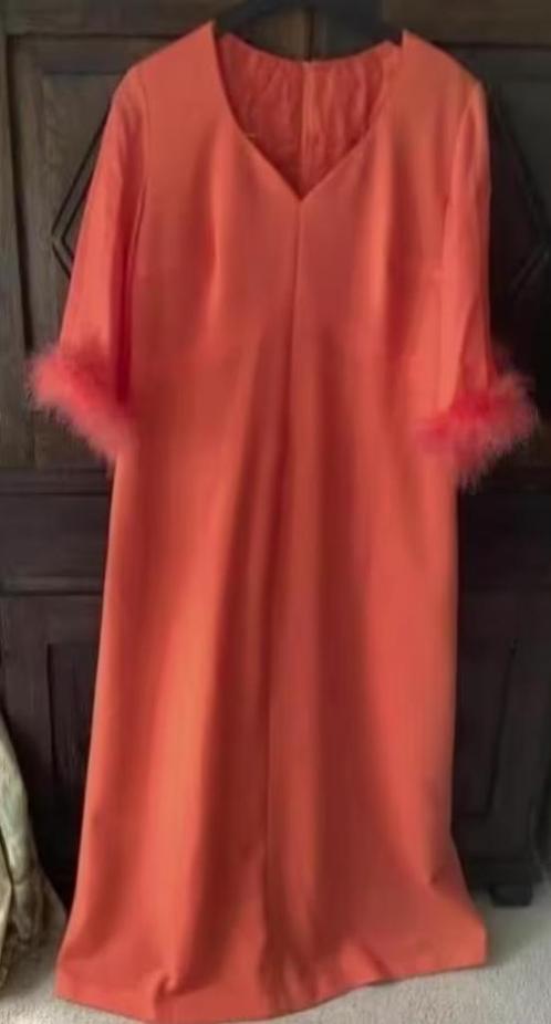 Lange, oranje gevoerde jurk half-lange mouw; oto 52 cm CANDA, Kleding | Dames, Grote Maten, Zo goed als nieuw, Jurk, Oranje, Ophalen of Verzenden