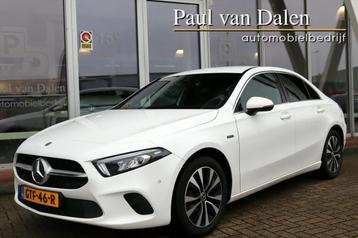 Mercedes A-Klasse Limousine A250e 218PK AUTOMAAT PREMIUM Nav beschikbaar voor biedingen