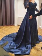 Henna jurk, Ophalen, Zo goed als nieuw, Trouwjurk