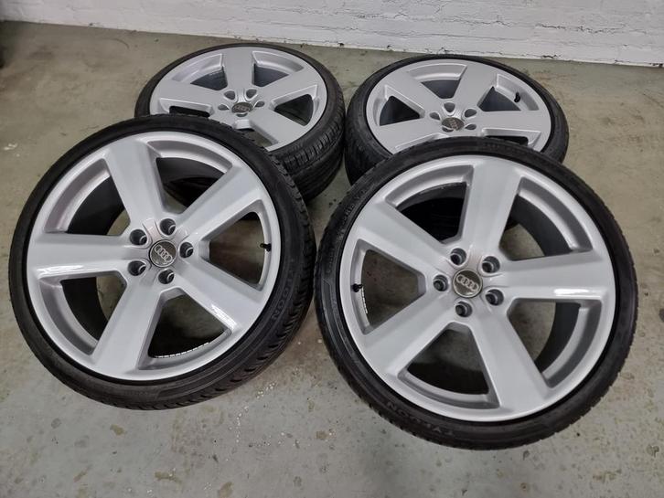 Audi Old rs mooie set, Auto-onderdelen, Banden en Velgen, Banden en Velgen, Zomerbanden, 19 inch, 225 mm, Personenwagen, Gebruikt