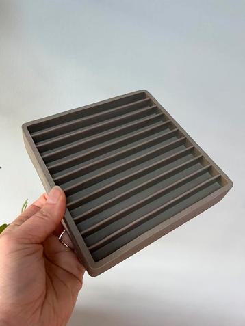 Vintage Ikea FRAGG cd houder beschikbaar voor biedingen