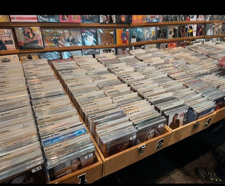 XXL Platenbeurs Utrecht zaterdag 1 november Jacobikerk, Cd's en Dvd's, Cd's | Pop, Zo goed als nieuw, 2000 tot heden, Ophalen