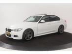 Bmw 3-SERIE 330e M-Sport  Schuifdak  Adaptive cruise  Head-U, Auto's, BMW, 5 stoelen, Lease, Automaat, 252 pk