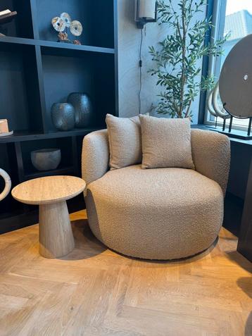 Fauteuil Louis | Beige beschikbaar voor biedingen