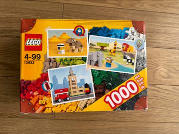 Lego creatieve koffer (10682) beschikbaar voor biedingen
