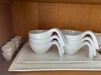 Servies van Yong extra strong, Ophalen, Gebruikt, Overige stijlen, Bord(en)