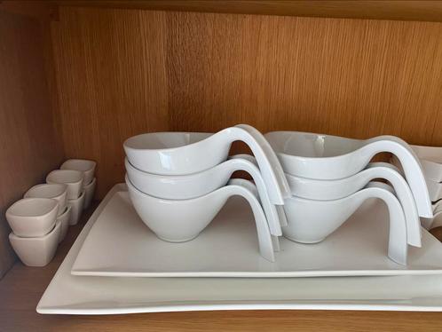 Servies van Yong extra strong, Huis en Inrichting, Keuken | Servies, Gebruikt, Bord(en), Overige stijlen, Ophalen