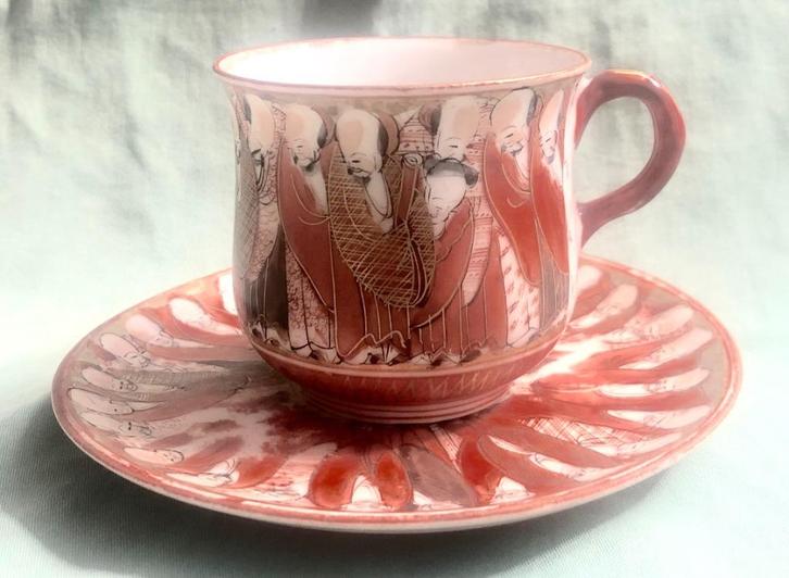 Japans Kutani Thousand Scholars Pattern kop en schotel, Antiek en Kunst, Kunst | Niet-Westerse kunst, Ophalen of Verzenden