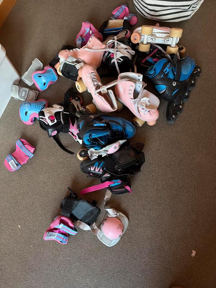 Rolschaatsen, skeelers en beschermers - Verschillende maten, Kinderen en Baby's, Speelgoed | Buiten | Rolschaatsen, Gebruikt, Dames