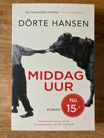 Dörte Hansen - Middaguur, Boeken, Ophalen of Verzenden, Zo goed als nieuw, Dörte Hansen