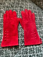 Prachtige rode suède leren handschoenen maat S, Kleding | Dames, Mutsen, Sjaals en Handschoenen, Ophalen of Verzenden, Zo goed als nieuw