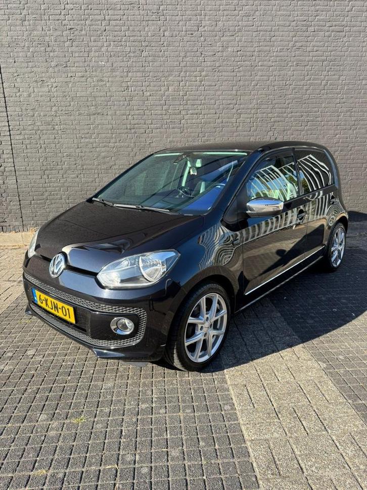 Volkswagen High Up! Bluemotion 1.0 44KW 2013 Zwart, Auto's, Volkswagen, Bedrijf, up!, Airbags, Airconditioning, Alarm, Boordcomputer