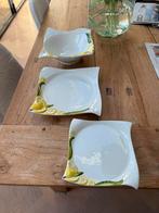 Nieuw 3-delig Handgemaakt Italiaans Servies - Citroen Design, Ophalen of Verzenden, Zo goed als nieuw, Bord