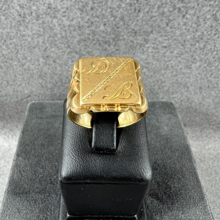 Gouden Ring | 18k | 12,06g | monogram D/B | mt 18,5 | 393014, Sieraden, Tassen en Uiterlijk, Ringen, Gebruikt, Dame of Heer, 18 tot 19