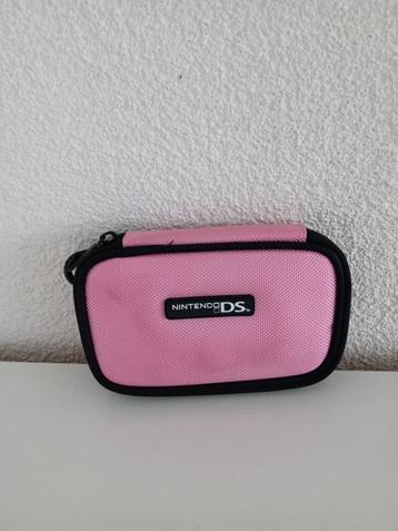 Een Roze Tasje voor de Nintendo DS  beschikbaar voor biedingen