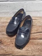 Exit - Mooie donkerblauwe leren loafers maat 38 - Nieuw €110, Nieuw, Blauw, Exit, Ophalen of Verzenden