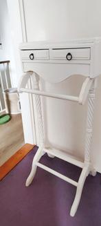 Mooie oude dressboy met leuke details, Ophalen