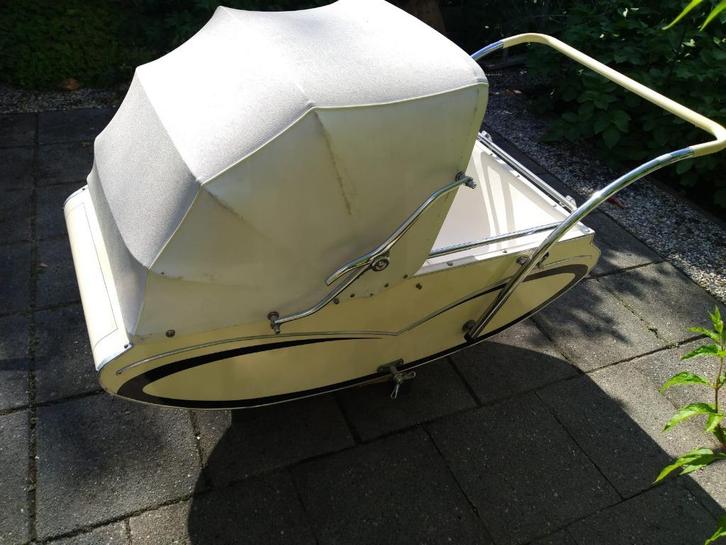 Ouderwetse kinderwagen uit de jaren zestig, Kinderen en Baby's, Kinderwagens en Combinaties, Gebruikt, Kinderwagen, Overige merken
