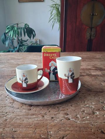 Droste Cacao Set: Kop & Schotel, Bekers, Blik beschikbaar voor biedingen