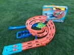 Hotwheels whiplash around racebaan, Racebaan, Zelf te bouwen, Ophalen of Verzenden, Zo goed als nieuw
