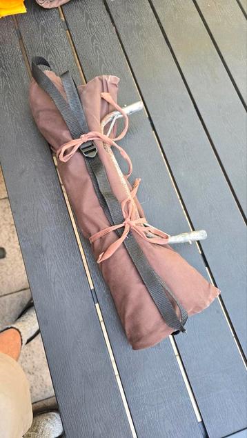 Tateljee sitje beschikbaar voor biedingen