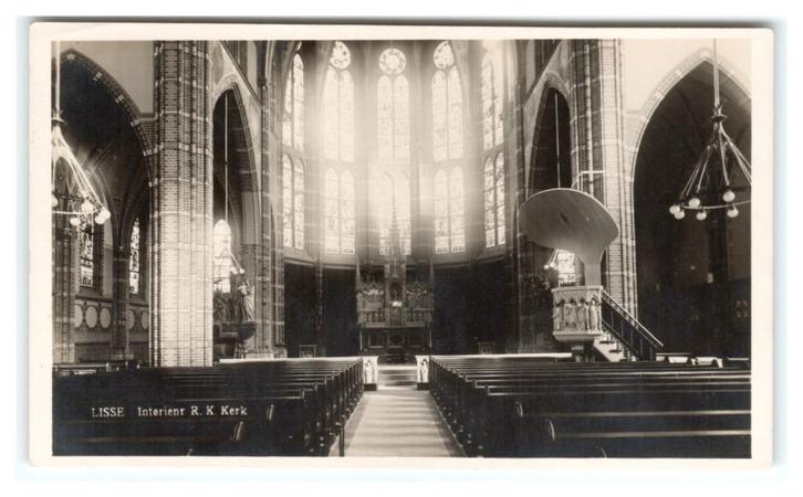 Lisse, Interieur R. K. Kerk, Verzamelen, Ansichtkaarten | Nederland, Ongelopen, Zuid-Holland, 1940 tot 1960, Verzenden