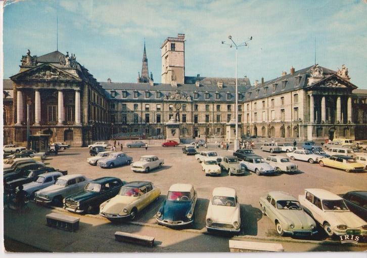 Frankrijk, Dijon met auto's , Citroen DS , Citroen AMI, Verzamelen, Ansichtkaarten | Buitenland, Gelopen, Frankrijk, 1960 tot 1980
