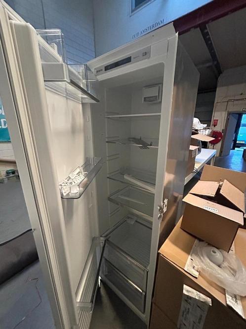 Siemens KI81RADE0 inbouw koelkast, Witgoed en Apparatuur, Koelkasten en IJskasten, Gebruikt, Zonder vriesvak, 200 liter of meer