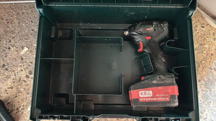 Metabo Accu-slagmoersleutel SSD 18 LTX 200 BL, Doe-het-zelf en Verbouw, Gereedschap | Boormachines, Gebruikt, Boor- en Schroefmachine