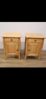 2 eikenhouten nachtkastjes, Antiek en Kunst, Ophalen