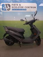 kymco vp 25km  2016, Fietsen en Brommers, Scooters | Kymco, Ophalen, Overige modellen, Kymco, 49 cc