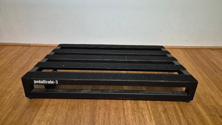 Pedaltrain 3 pedalboard inclusief softcase, Muziek en Instrumenten, Snaarinstrumenten | Overige, Zo goed als nieuw, Overige typen