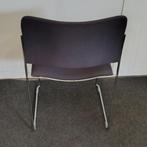 Howe 40 4 Slede Vergaderstoel Antraciet Chroom, Gebruikt, Ophalen of Verzenden, Vijf, Zes of meer stoelen, Stof