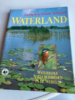 Waterland - Natuurboek, Ophalen of Verzenden, Gelezen, Natuur algemeen