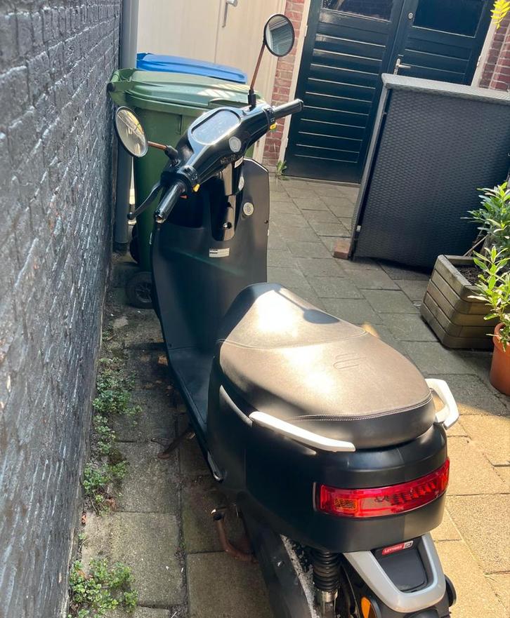 ECOOTER E2 S30 Elektrische Bromscooter - 2021, Fietsen en Brommers, Snorfietsen en Snorscooters, Ophalen