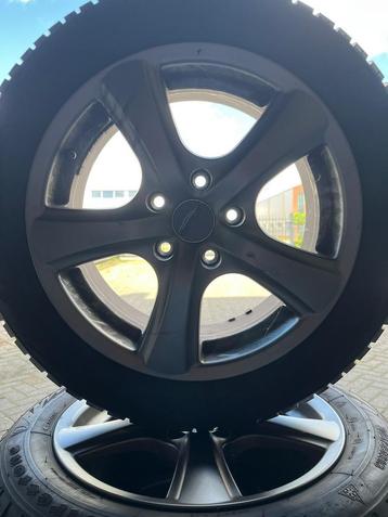 Auto Winterbanden Firestone + velgen Polar beschikbaar voor biedingen