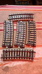 Te koop 5 x gebogen tussenstuk van marklin 5101, Wisselstroom, Rails, Ophalen of Verzenden, Zo goed als nieuw