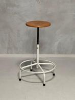 Vintage kruk atelier werkkruk retro industrieel, Huis en Inrichting, Ophalen, Gebruikt, Staal, In hoogte verstelbaar