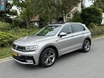 Volkswagen Tiguan 1.4 TSI 150PK DSG R-Line•Pano•Trekhaak, 4 cilinders, Origineel Nederlands, SUV of Terreinwagen, 16 km/l