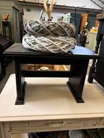 Brocante vensterbankkruk / vensterbankkrukje, Antiek en Kunst, Ophalen of Verzenden