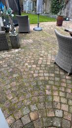 Grote hoeveelheid koppelstones, Ophalen, Zo goed als nieuw, Beton, Klinkers