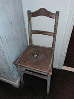 Oude houten stoel brocante, Antiek en Kunst, Antiek | Meubels | Stoelen en Banken, Ophalen of Verzenden