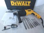 Professionele DeWalt DW563K boorhamer, boren, extra boorkop., Ophalen, 600 watt of meer, Boor- en/of Breekhamer, Zo goed als nieuw