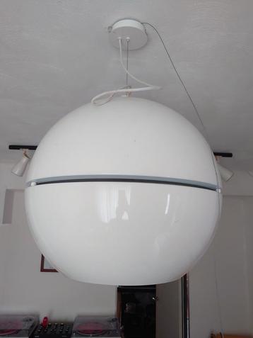 70's hanglamp bol wit metaal 50cm beschikbaar voor biedingen