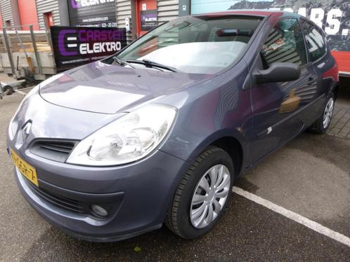 Renault Clio 1.2 ,ZUINIG! APK5-2026, alles elektrisch. izgst, Auto's, Renault, Bedrijf, Te koop, Clio, ABS, Airbags, Boordcomputer