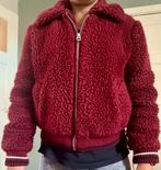 Bordeaux teddy jas- maat S- Bershka, Kleding | Dames, Jassen | Winter, Maat 36 (S), Gedragen, Rood, Bershka