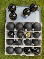 Zwarte Kerstballen Set - 19 stuks mat en glans. 2 maten, Ophalen of Verzenden, Zo goed als nieuw