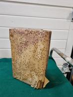 Pop vintage gesluierd in oude doos, Verzamelen, Poppen, Ophalen of Verzenden, 'T Olde Gre-j, Info@toldegrej.nl, Endepoelstraat 20f Didam